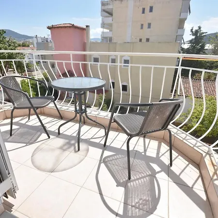 K&C Rooms- Apartments Markópoulon Exterior foto